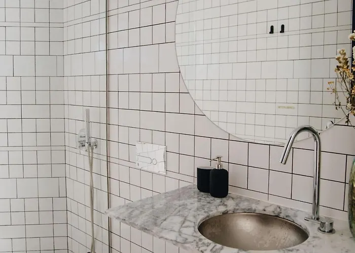 Oxford House By Lovelystay