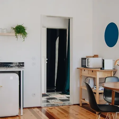 Oxford House By Lovelystay Apartment