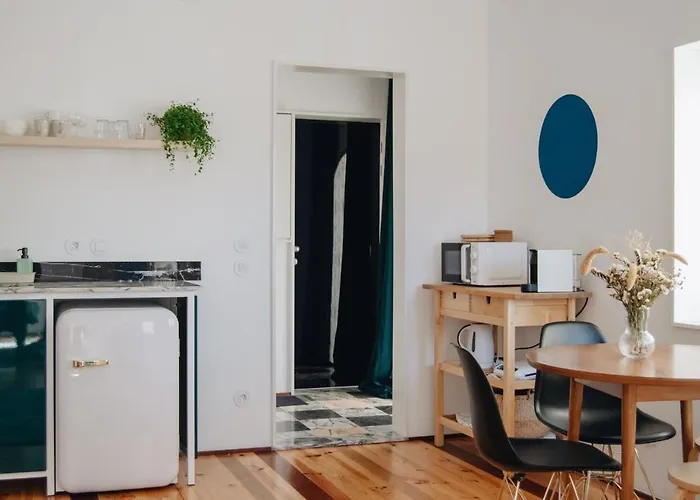 Oxford House By Lovelystay Apartment