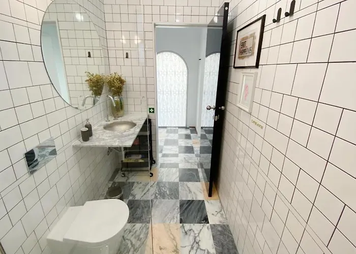 Oxford House By Lovelystay بورتو