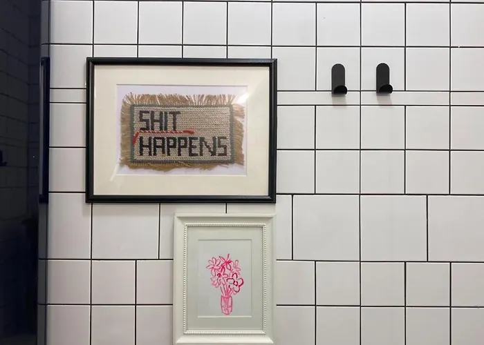 公寓 Oxford House By Lovelystay *