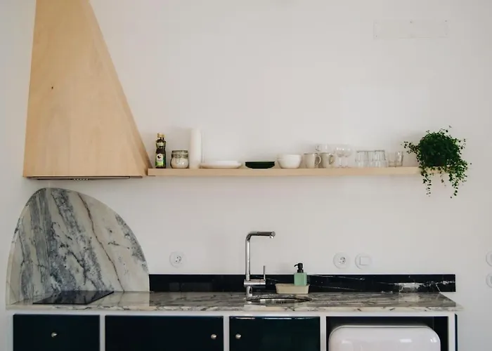 Oxford House By Lovelystay *